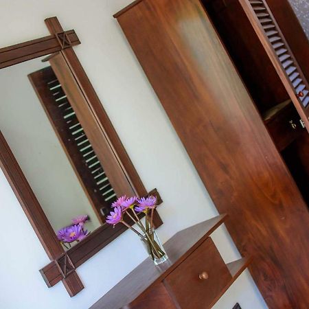Villa Fiori ฮิกคาดูวา ภายนอก รูปภาพ